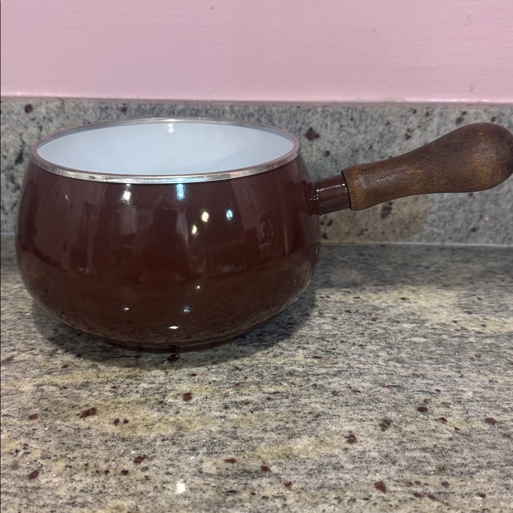 Vintage Brown enameled Fondue Pot with Wooden Handle